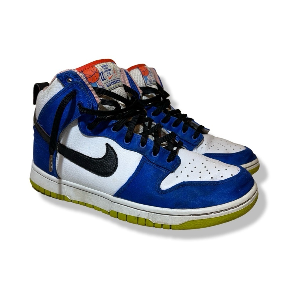 Nike Dunk Satin - Picture 2 of 6